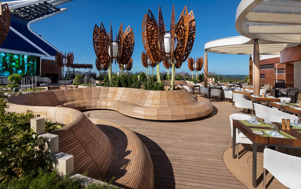Celebrity Cruises, Celebrity Apex, Rooftop Garden Grill 2 ©CEL.jpg